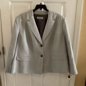 Women’s suit jacket